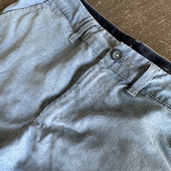 Tommy Bahama Men’s Relax Board Shorts - Picture 2 of 5